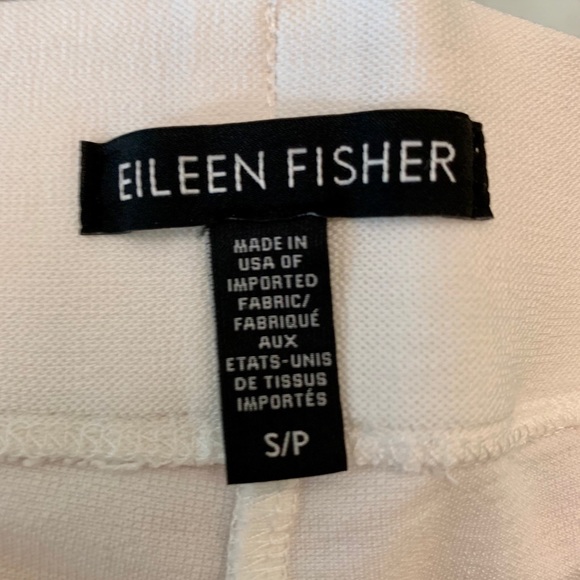 EILEEN FISHER white stretch capris. Size small. - Picture 6 of 6